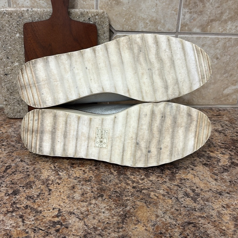 Call It Spring Vegan Silver Wedge Slip On Loafers Size 10 - Picture 5 of 12
